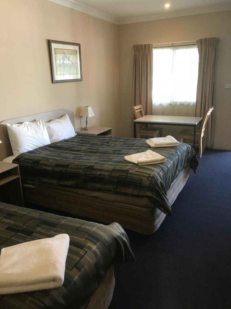 The Bakehouse Motel Goulburn Buitenkant foto