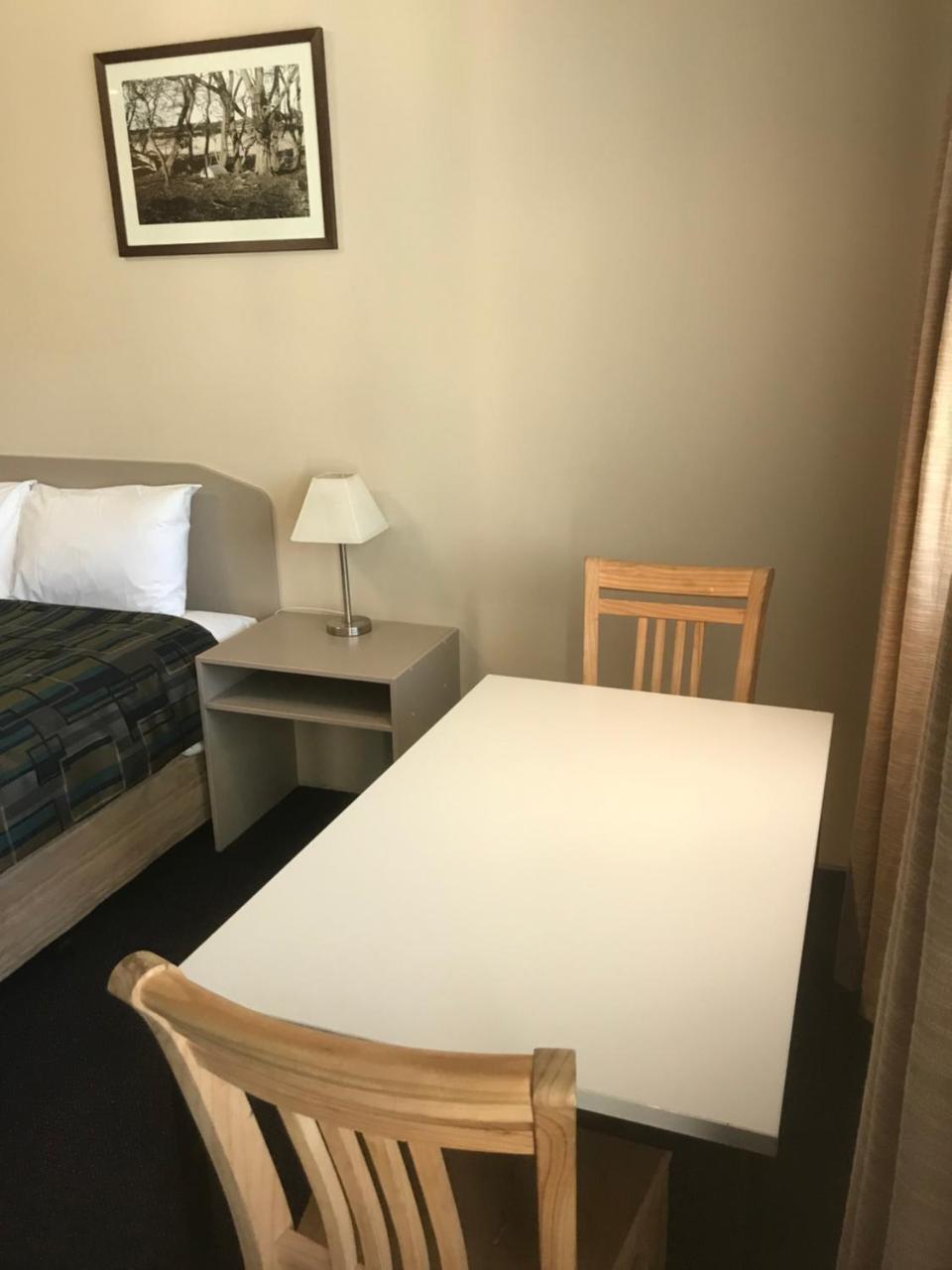 The Bakehouse Motel Goulburn Buitenkant foto